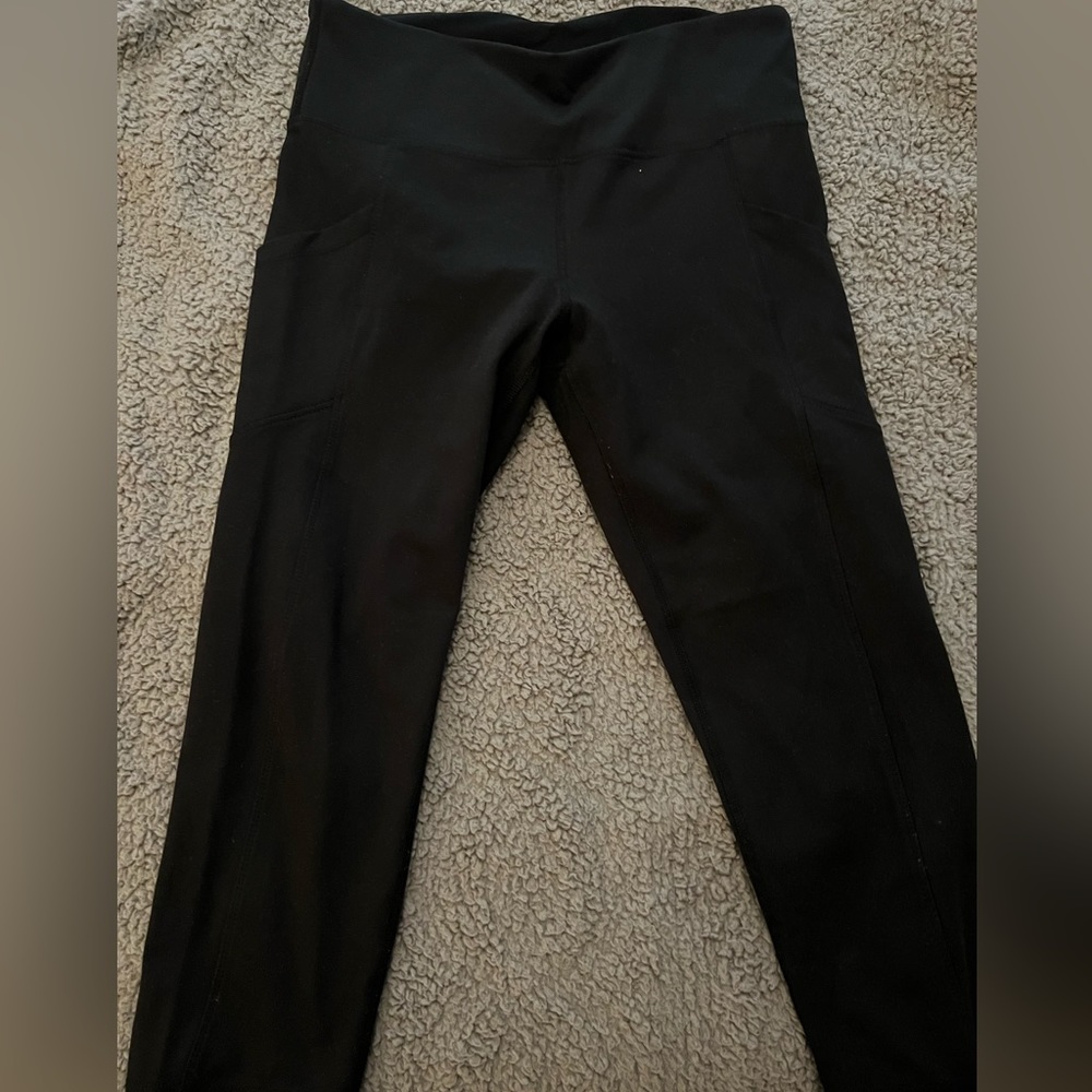 2 pair of black leggings!